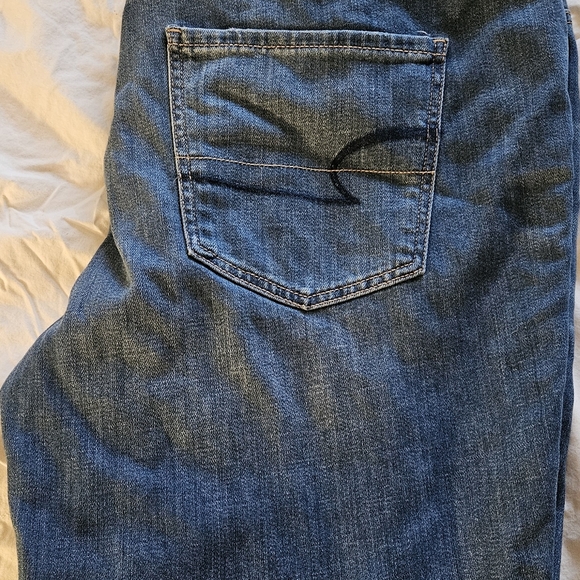 Jeans - Picture 2 of 6